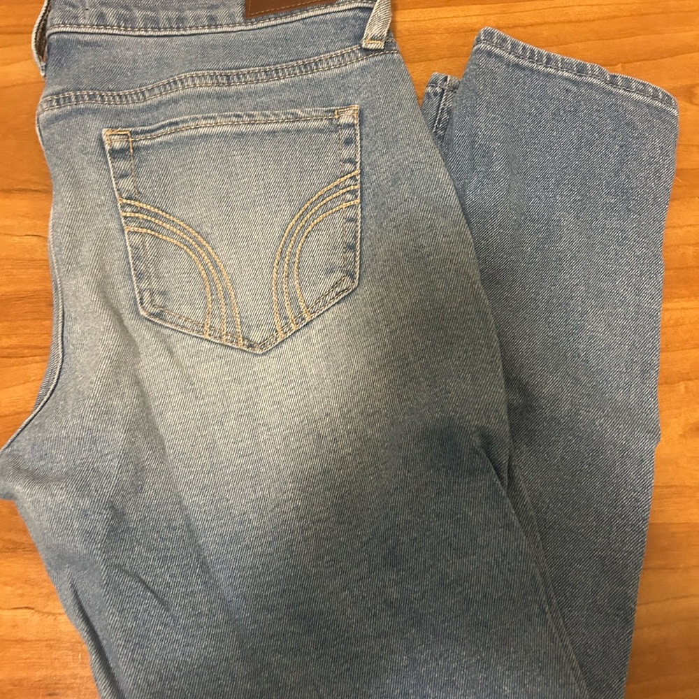 Hollister Blue Boyfriend Jeans with Vintage Distressed Look